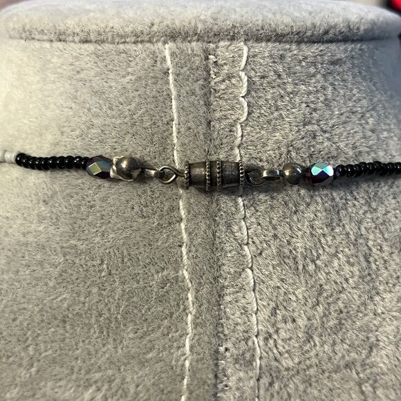 VTG Native American Handmade Seed Bead Portrait Pendant Necklace Leather Backed - Picture 6 of 7